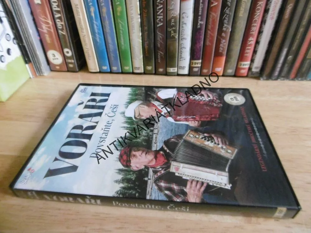 VORAŘI, POVSTAŇTE, ČEŠI, LEGENDÁRNÍ ČESKÉ HELIGONKY, DVD HUDBA + CD