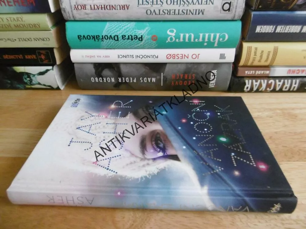 VÁNOČNÍ ZÁZRAK, JAY ASHER, **an