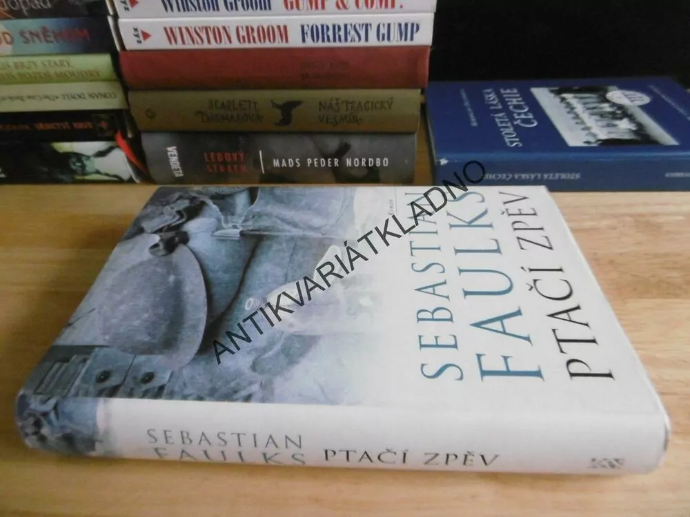 PTAČÍ ZPĚV, SEBASTIAN FAULKS, **an