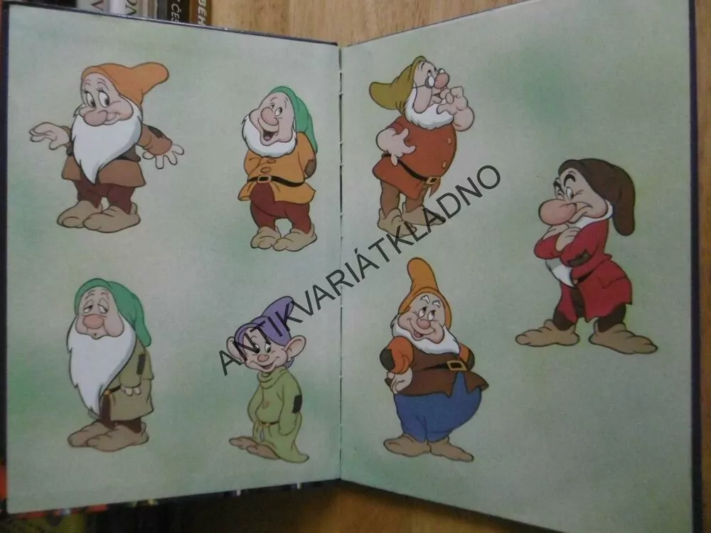 SNĚHURKA A SEDM TRPASLÍKŮ, WALT DISNEY, **an
