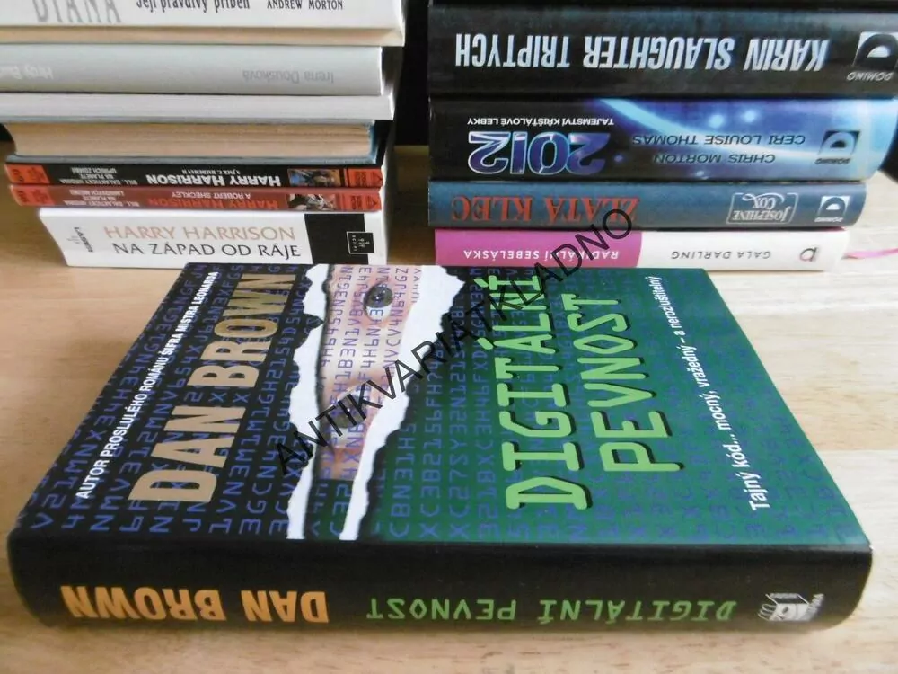 DIGITÁLNÍ PEVNOST, DAN BROWN, **an