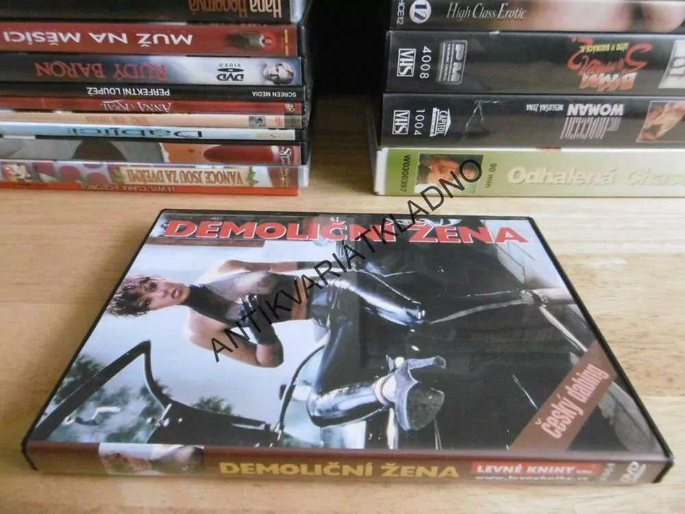 DEMOLIČNÍ ŽENA, DVD FILM