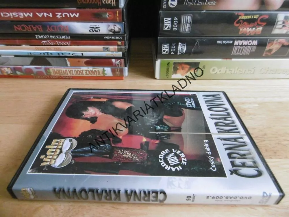 ČERNÁ KRÁLOVNA, DVD FILM