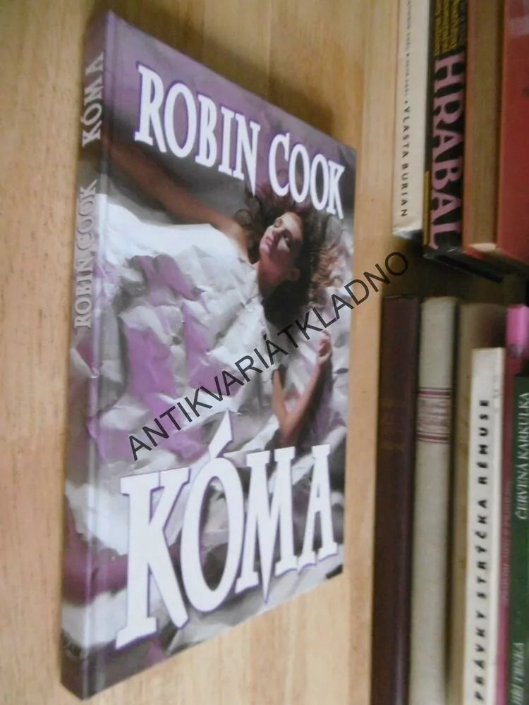 KÓMA, ROBIN COOK, **an