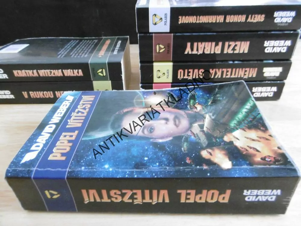 POPEL VÍTĚZSTVÍ, DAVID WEBER, **an