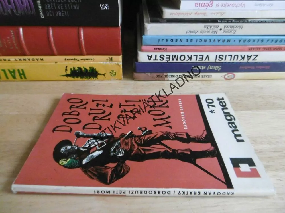 DOBRODRUZI PĚTI MOŘÍ, RADOVAN KRÁTKY