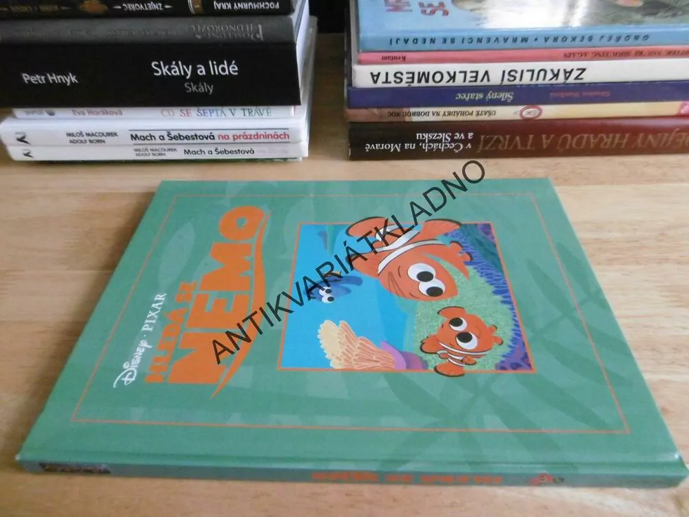 HLEDÁ SE NEMO, WALT DISNEY