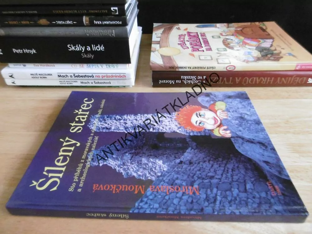 ŠÍLENÝ STAŘEC, MIROSLAVA MOUČKOVÁ, **an