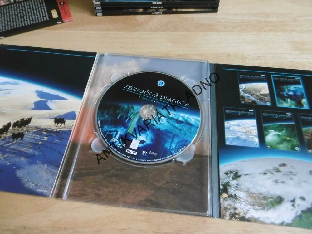 ZÁZRAČNÁ PLANETA 2., JESKYNĚ, POUŠTĚ,, DVD FILM DOKUMENT