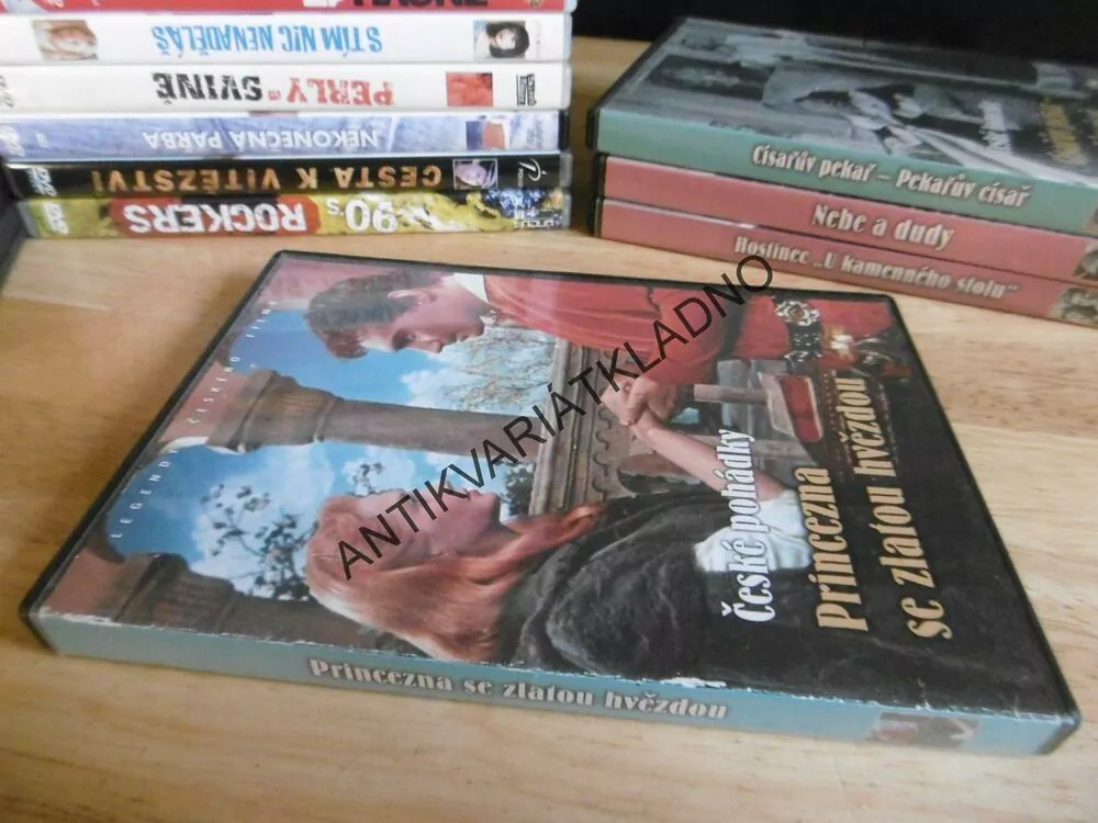 PRINCEZNA SE ZLATOU HVĚZDOU, DVD FILM 