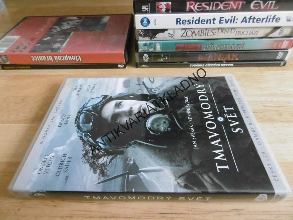 TMAVOMODRÝ SVĚT, DVD FILM 