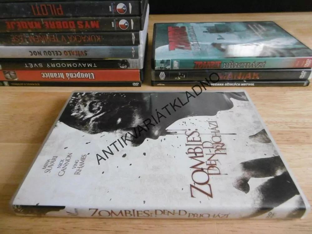 ZOMBIES: DEN D PŘICHÁZÍ, DVD FILM 