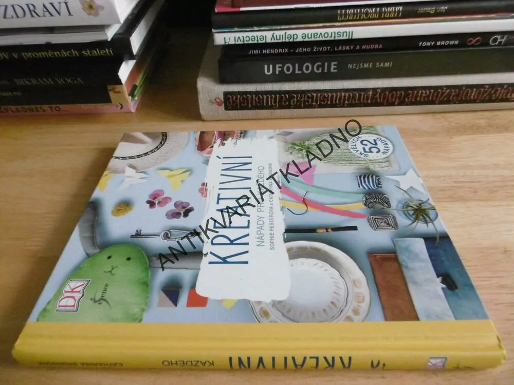 KREATIVNÍ NÁPADY PRO KAŽDÉHO, 52 NÁPADŮ, **an