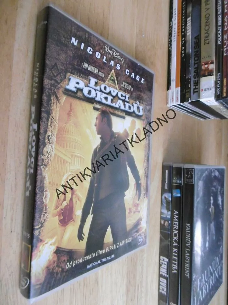 LOVCI POKLADŮ, DVD FILM