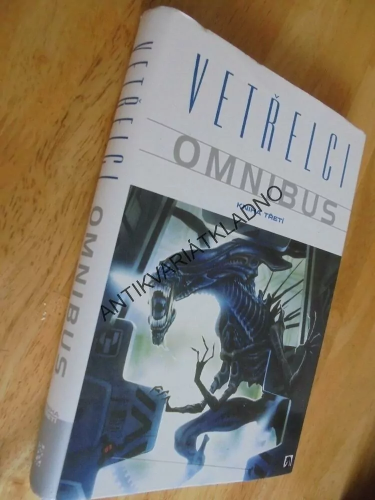 VETŘELCI, OMNIBUS, KNIHA TŘETÍ, KOMIKS