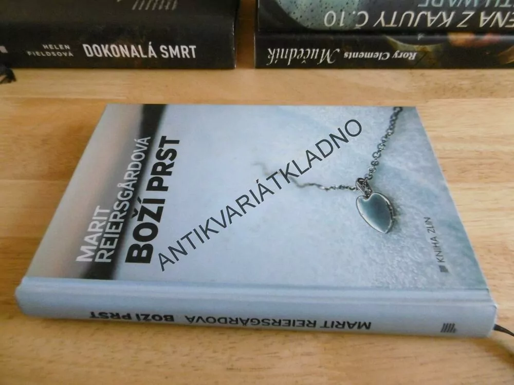 BOŽÍ PRST, MARIT REIERSGARDOVÁ, **an