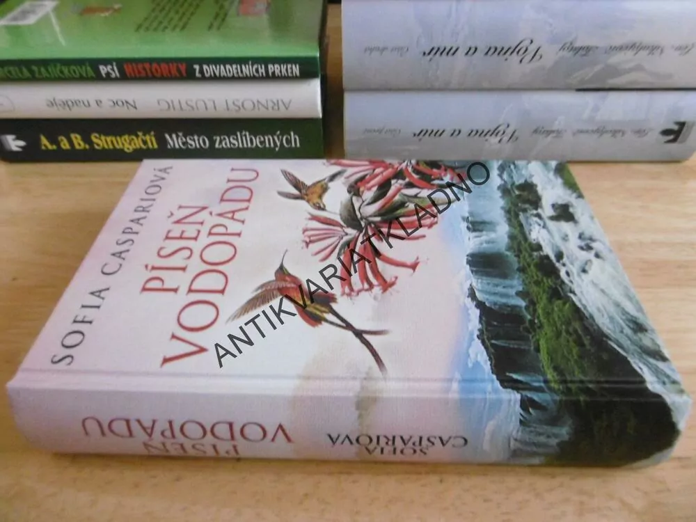 PÍSEŇ VODOPÁDU, SOFIA CASPARIOVÁ, **an