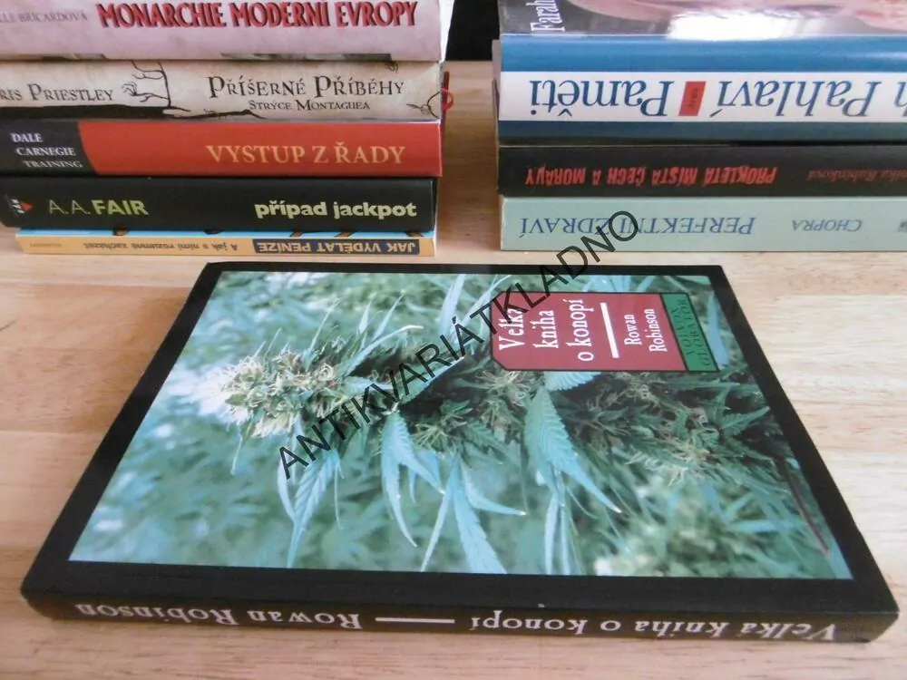 VELKÁ KNIHA O KONOPÍ, ROWAN ROBINSON, **an