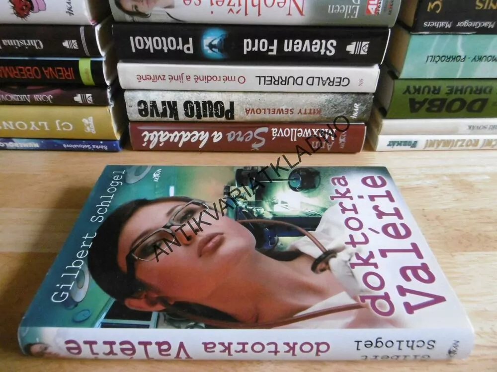 DOKTORKA VALÉRIE, GILBERT SCHLOGEL, **an