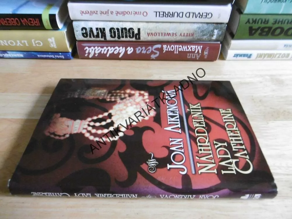 NÁHRDELNÍK LADY CATHERINE, JOAN AIKENOVÁ, **an