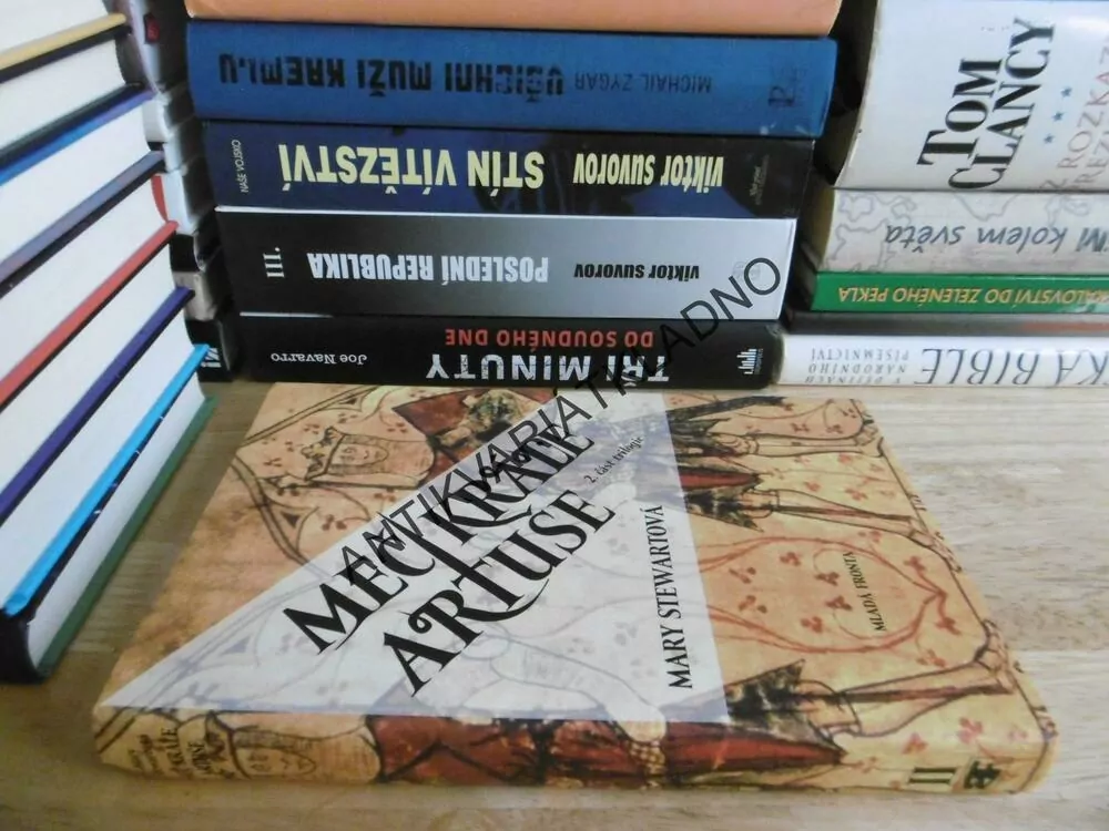 MEČ KRÁLE ARTUŠE, MERLIN, 2., MARY STEWARTOVÁ, **an