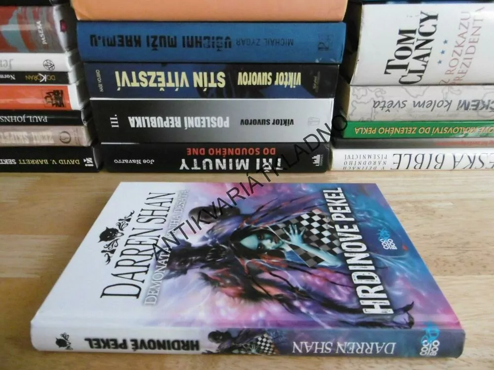 HRDINOVÉ PEKEL, DARREN SHAN, **an