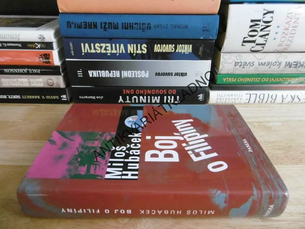 BOJ O FILIPÍNY, MILOŠ HUBÁČEK, **an