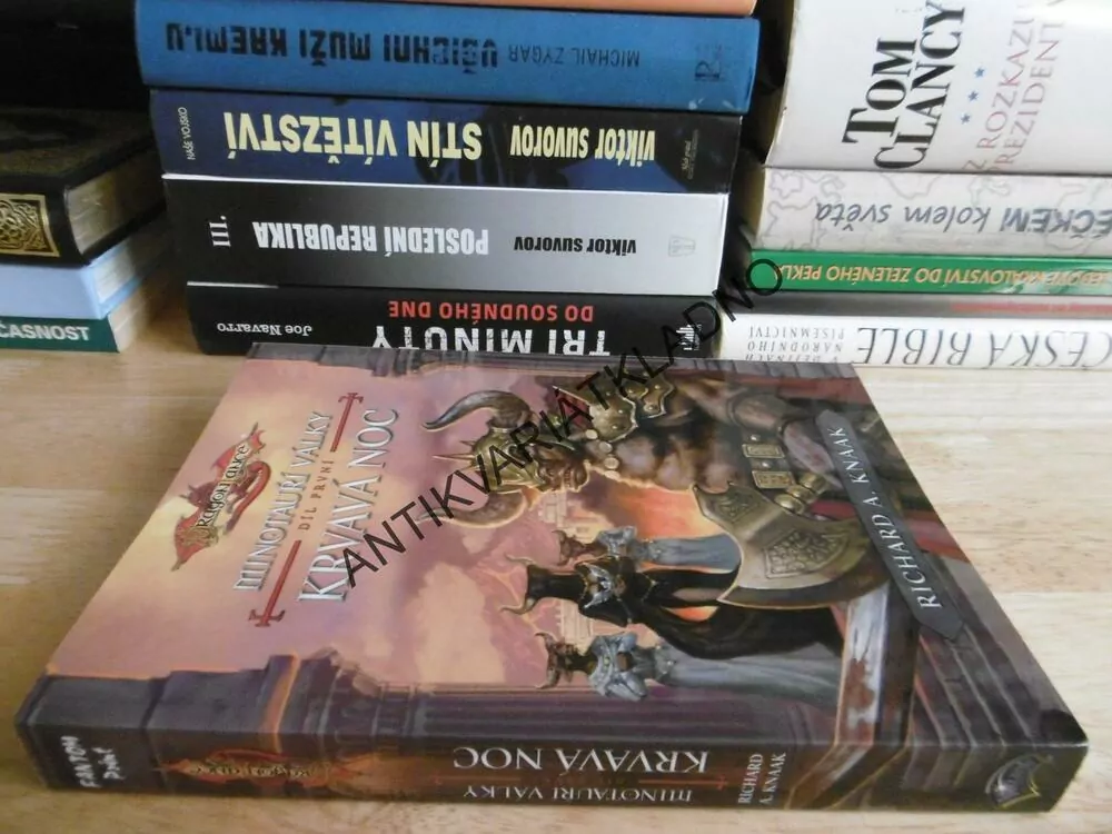 KRVAVÁ NOC, MINOTAUŘÍ VÁLKY, DRAGON LANCE,RICHARD A. KNAAK, **an