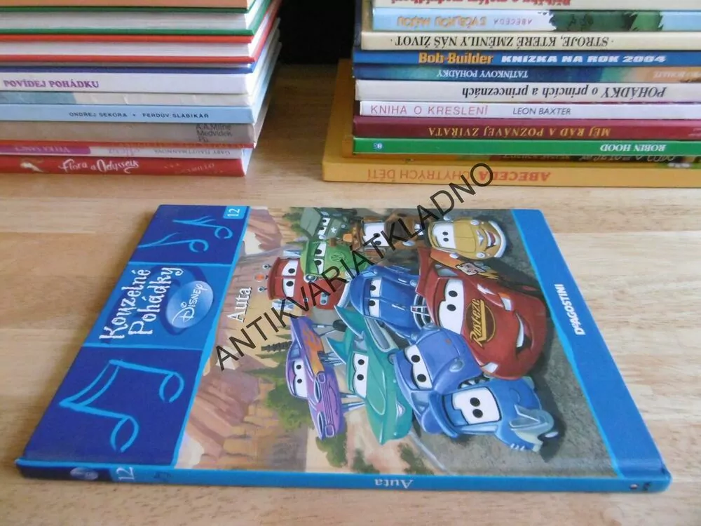AUTA, CARS, WALT DISNEY, **an