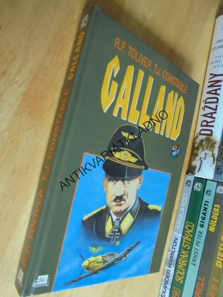 GALLAND, GENERÁL,TOLIVER,CONSTABLE, LETECTVÍ