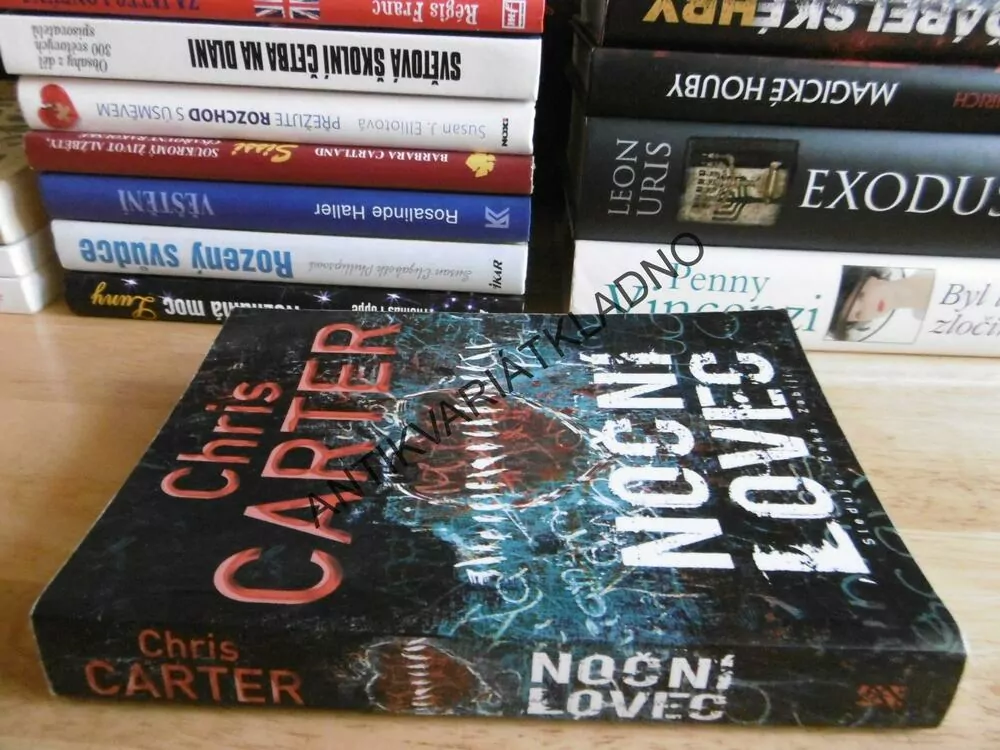 NOČNÍ LOVEC, CHRIS CARTER, **an