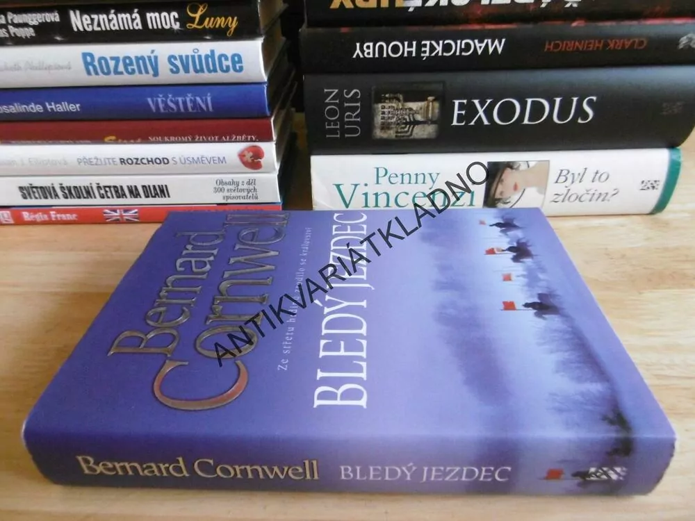 BLEDÝ JEZDEC, BERNARD CORNWELL, 