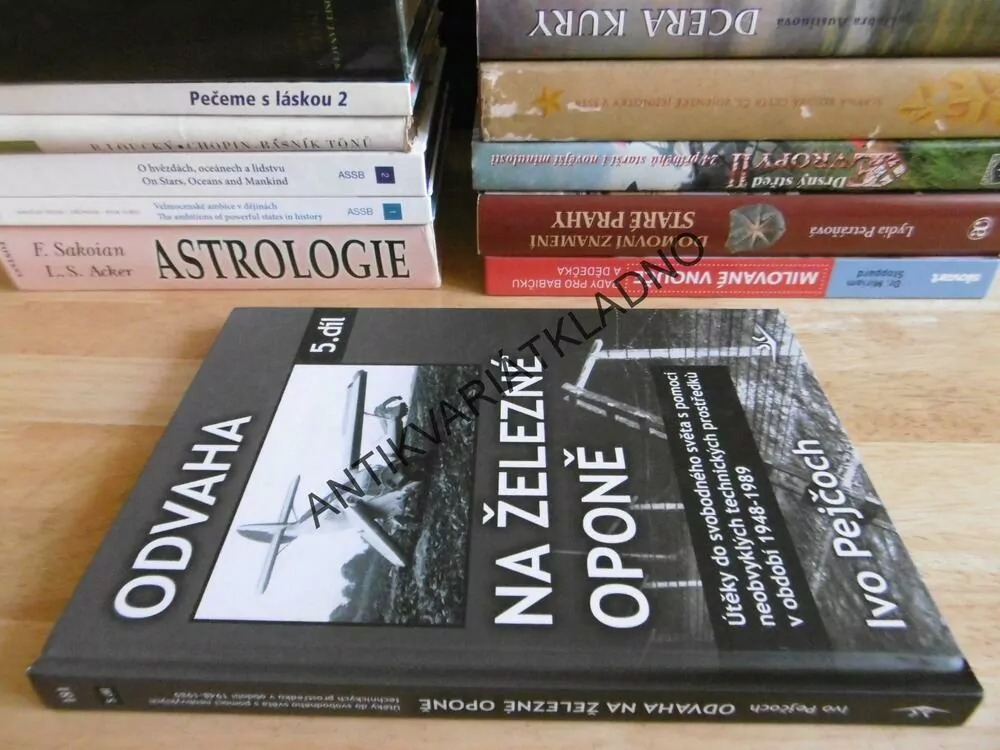 ODVAHA NA ŽELEZNÉ OPONĚ 5., IVO PEJČOCH, **an