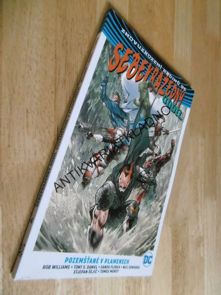 SEBEVRAŽEDNÝ ODDÍL, POZEMŠŤANÉ V PLAMENECH, KOMIKS DC COMICS,CREW 4., **an