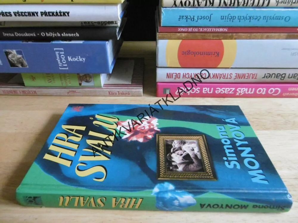 HRA SVALŮ, SIMONA MONYOVÁ, **an