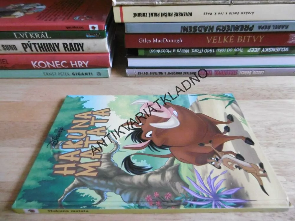 HAKUNA MATATA, WALT DISNEY, **an