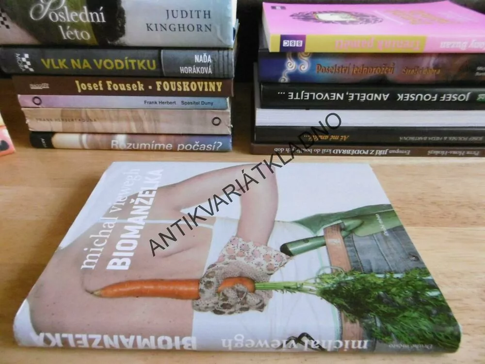 BIOMANŽELKA, MICHAL VIEWEGH, **an