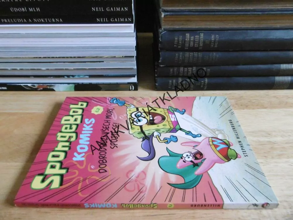 SPONGEBOB KOMIKS, 2., DOBRODRUZI VŠECH MOŘÍ SPOJTE SE!,STEPHEN HILLENBURG, **an