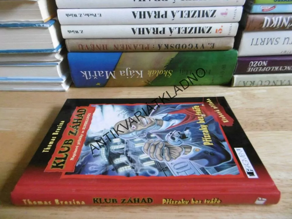 KLUB ZÁHAD, PŘÍZRAKY BEZ TVÁŘE, LUPA, THOMAS BREZINA, **an