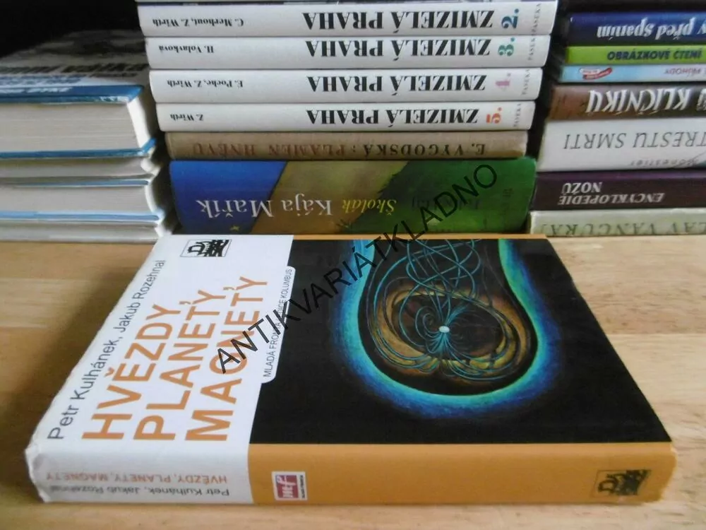 HVĚZDY, PLANETY, MAGNETY, PETR KULHÁNEK, JAKUB ROZEHNAL, **an