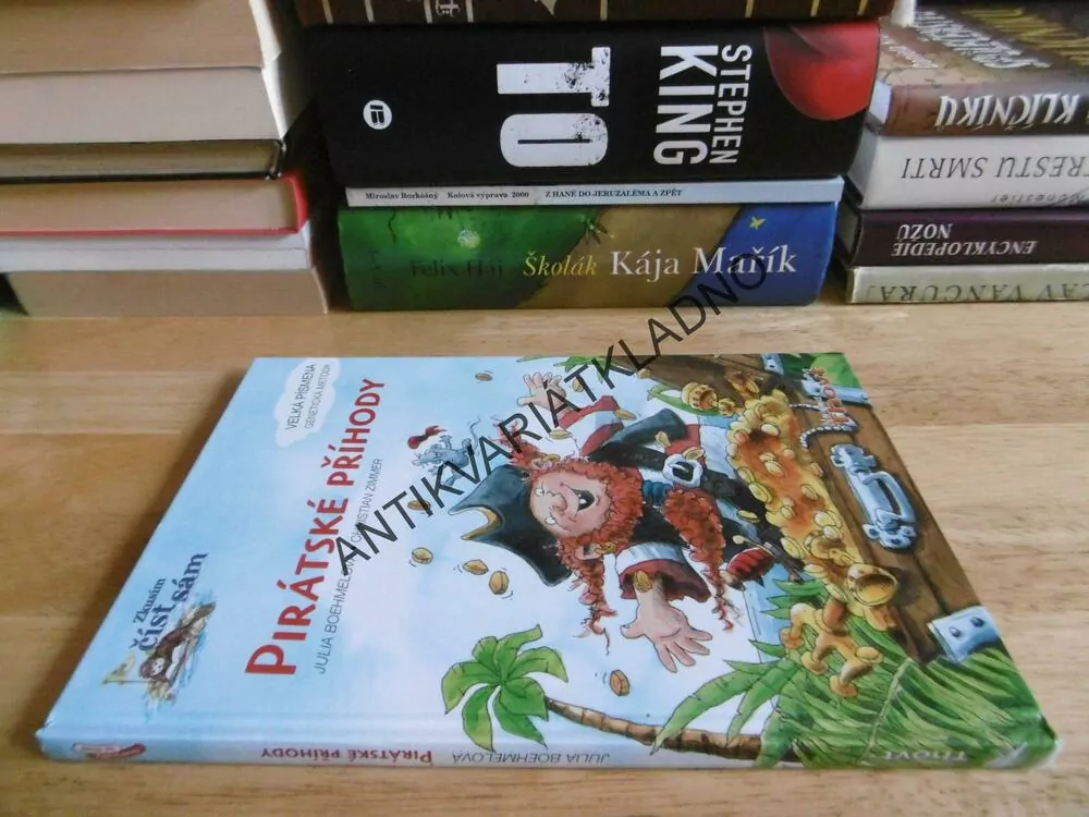PIRÁTSKÉ PŘÍHODY, JULIA BOEHMELOVÁ, ZIMMER, **an