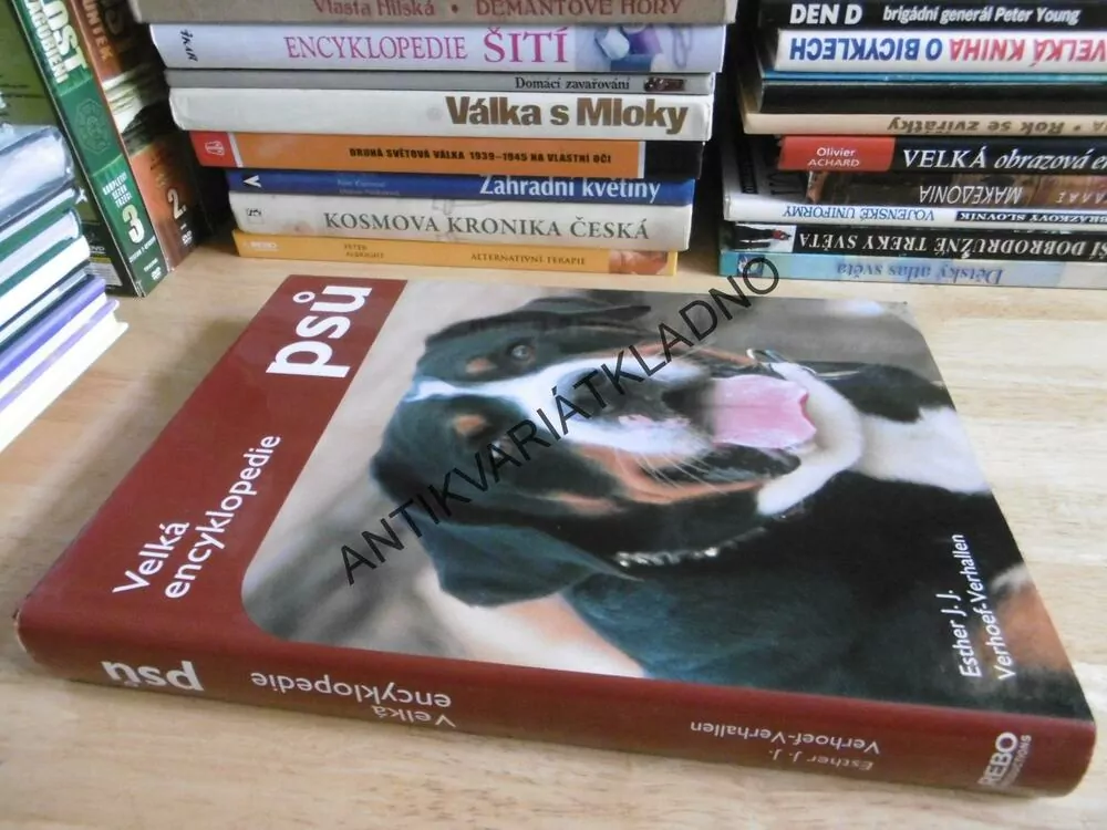 VELKÁ ENCYKLOPEDIE PSŮ, ESTHER VERHOEF, **an