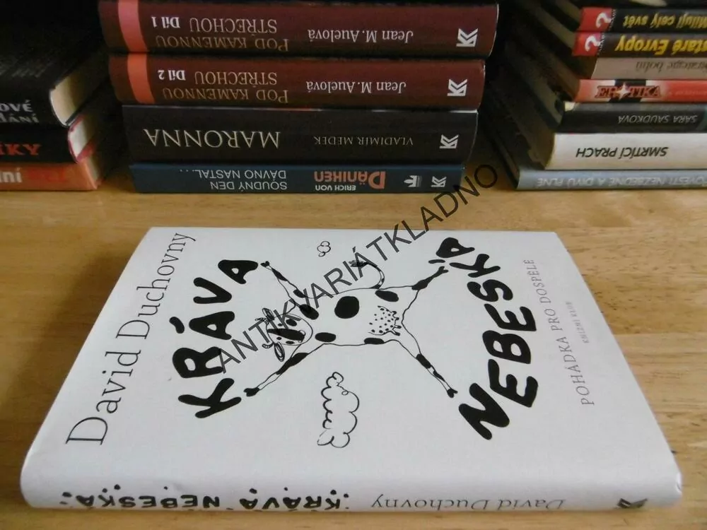 KRÁVA NEBESKÁ, DAVID DUCHOVNY, POHÁDKA PRO DOSPĚLÉ, **an