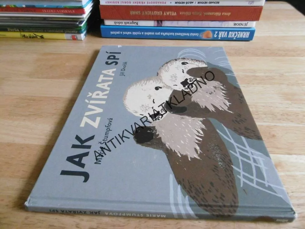 JAK ZVÍŘATA SPÍ, MARIE ŠTUMPFOVÁ, JIŘÍ DVOŘÁK, **an