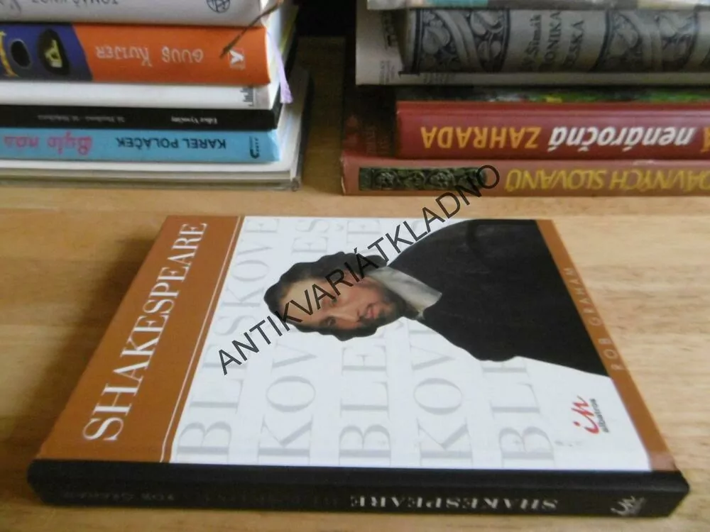 WILLIAM SHAKESPEARE, ROB GRAHAM, **an