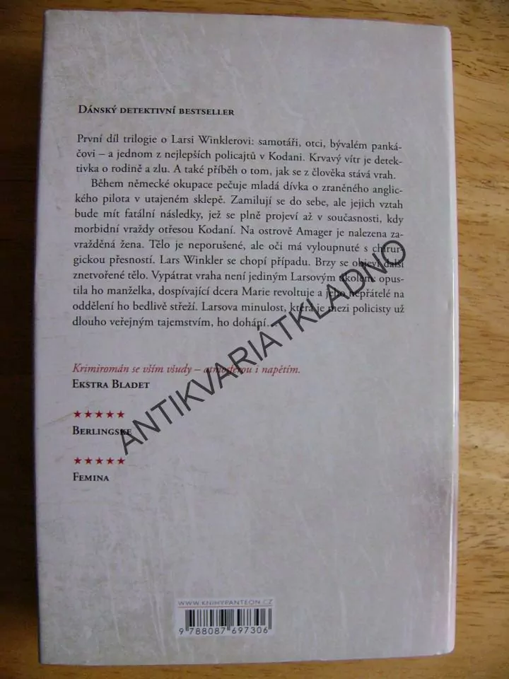 KRVAVÝ VÍTR, JAKOB MELANDER, **an