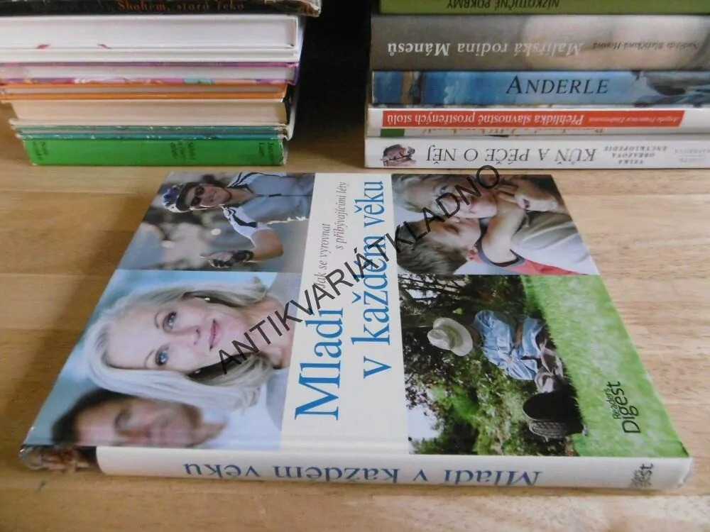 MLADÍ V KAŽDÉM VĚKU, JAK SE VYROVNAT S PŘIBÝVAJÍCÍMI LÉTY, **an