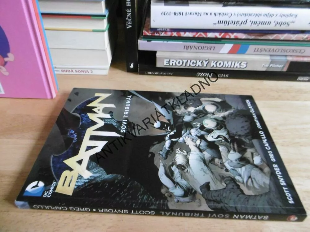 BATMAN, SOVÍ TRIBUNÁL, SNYDER, CAPULLO, GLAPION, **an