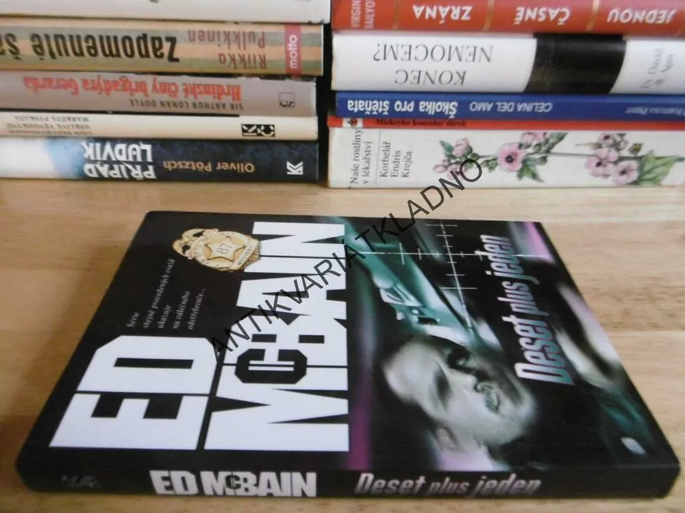 DESET PLUS JEDEN, ED MCBAIN, **an