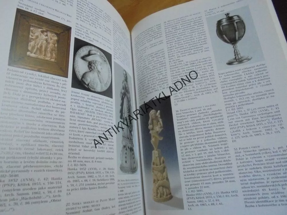 PAMÁTKY UNIVERZITY KARLOVY, PRAHA, PETRÁŇ